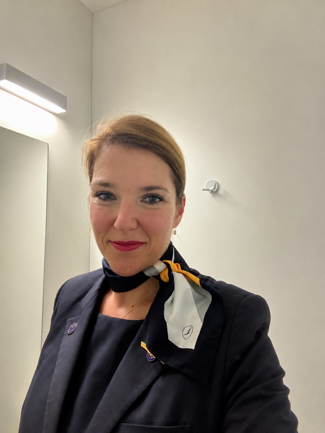 Christina, auxiliar de vuelo y fan de Castelldefels