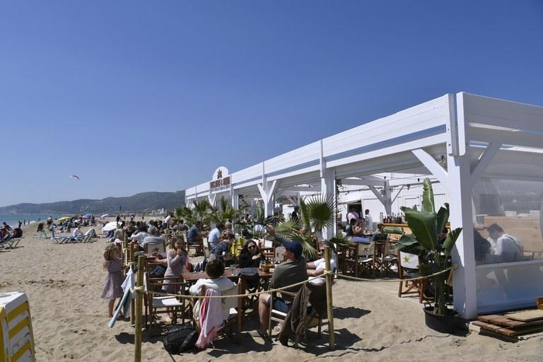 16 chiringuitos junto al mar 5
